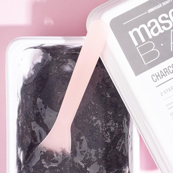 Masque Bar Charcoal Magic Mask - Picture 3 of 3